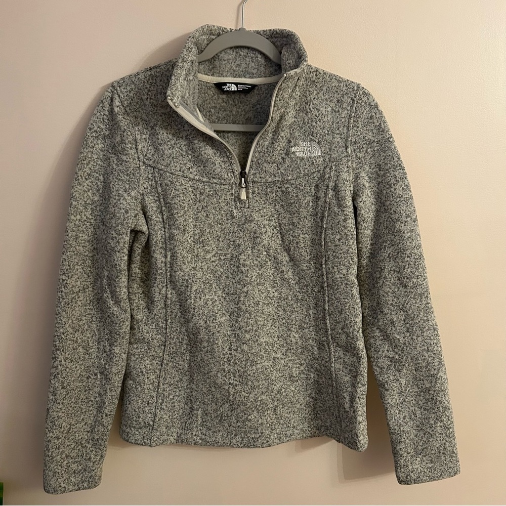 The North Face 1/4 Zip Pullover Fleece - Picture 2 of 4